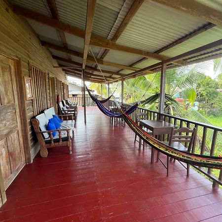 Valerie Emanuel Apartments Bocas del Toro Extérieur photo