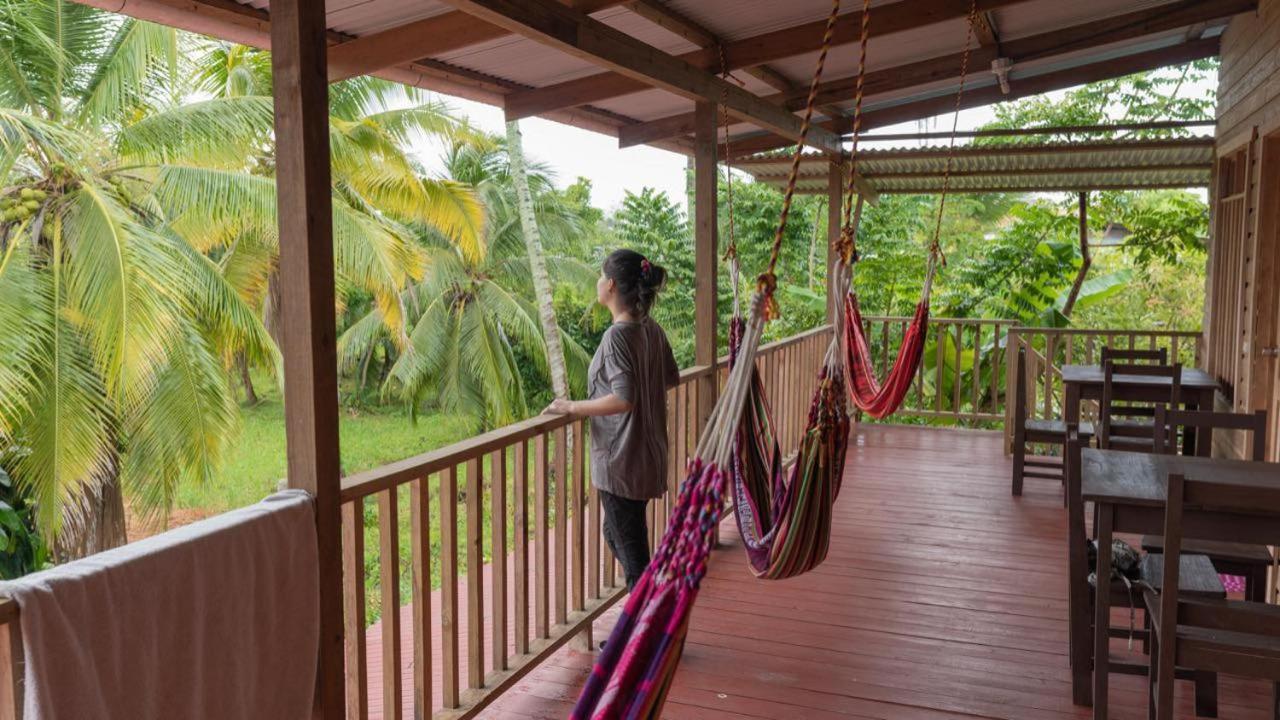 Valerie Emanuel Apartments Bocas del Toro Extérieur photo