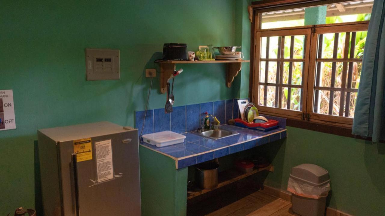 Valerie Emanuel Apartments Bocas del Toro Extérieur photo