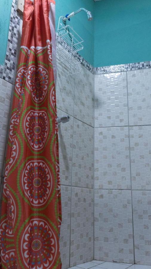 Valerie Emanuel Apartments Bocas del Toro Extérieur photo