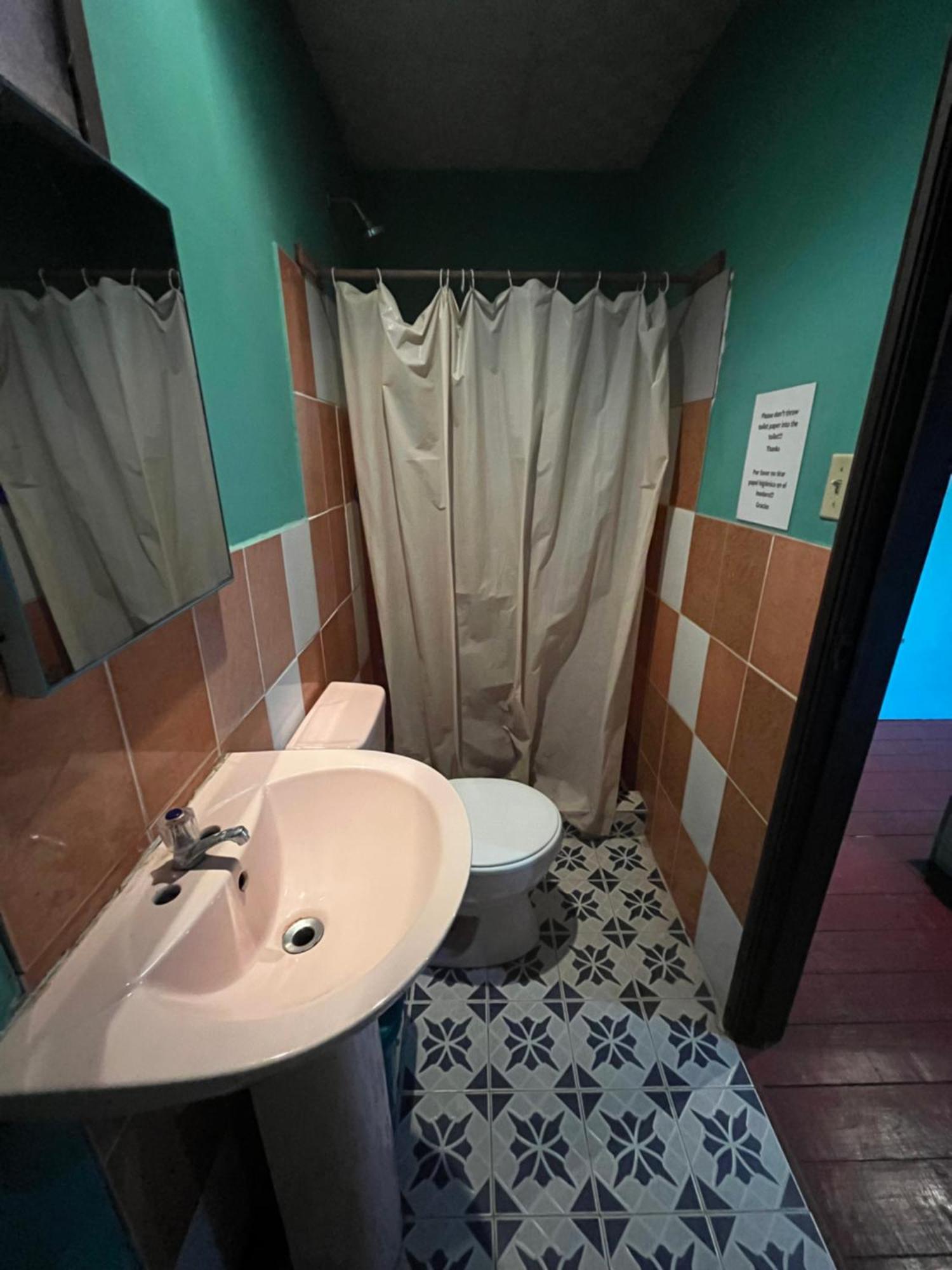 Valerie Emanuel Apartments Bocas del Toro Extérieur photo