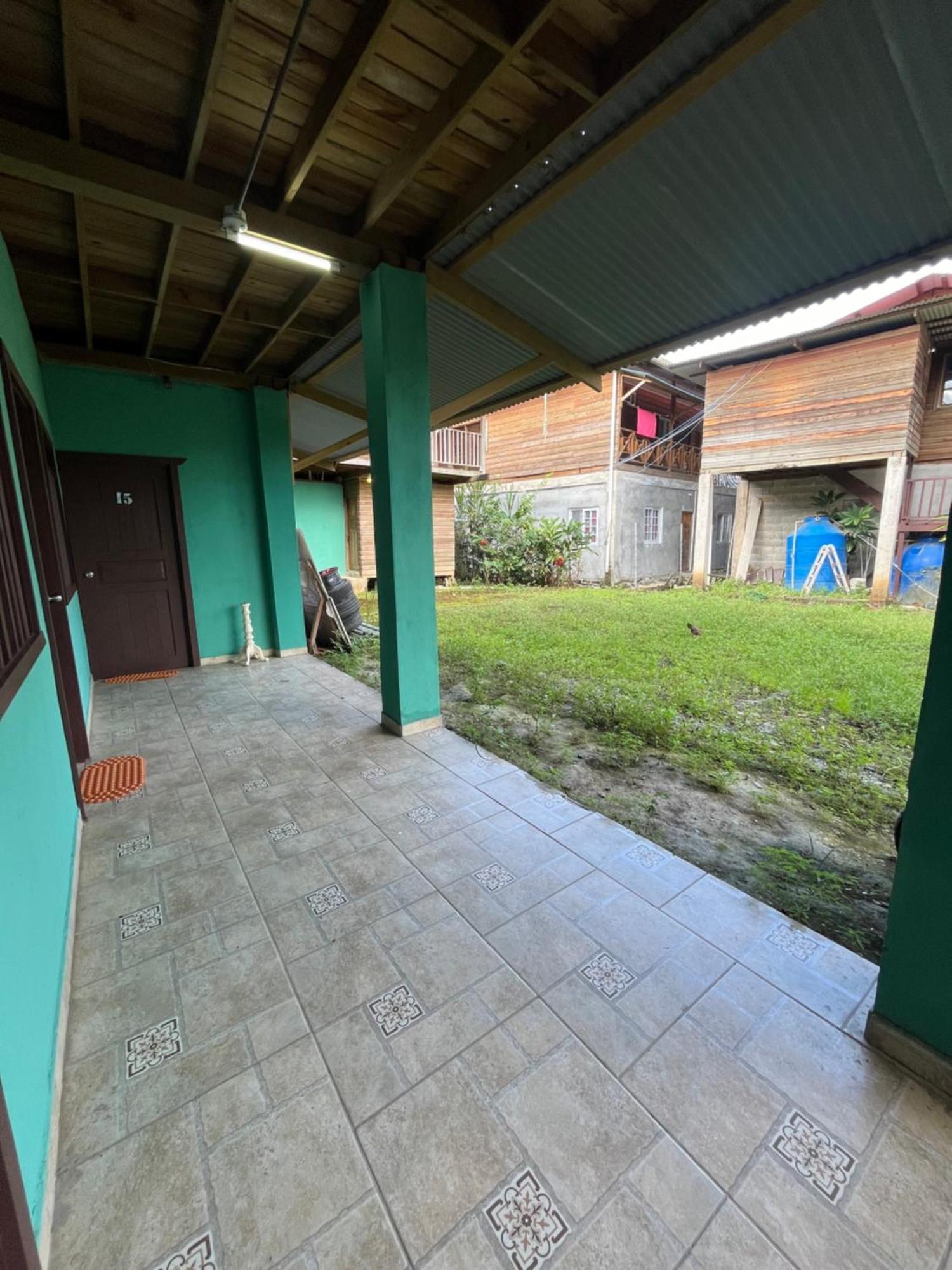 Valerie Emanuel Apartments Bocas del Toro Extérieur photo