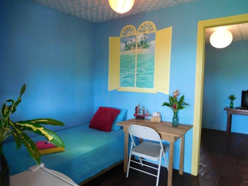 Valerie Emanuel Apartments Bocas del Toro Extérieur photo